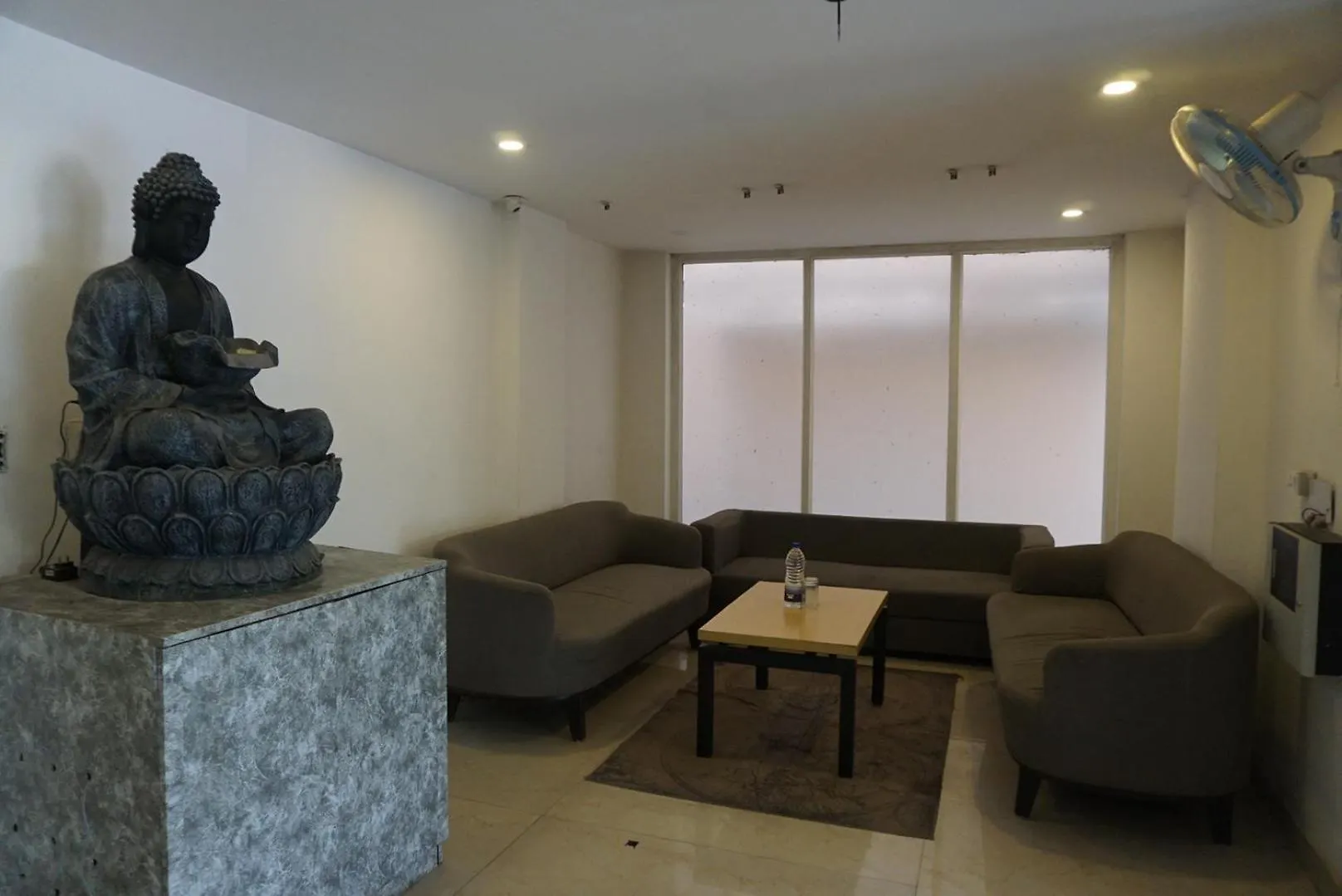 Tipsyy Inn 018 Gurgaon Hotell